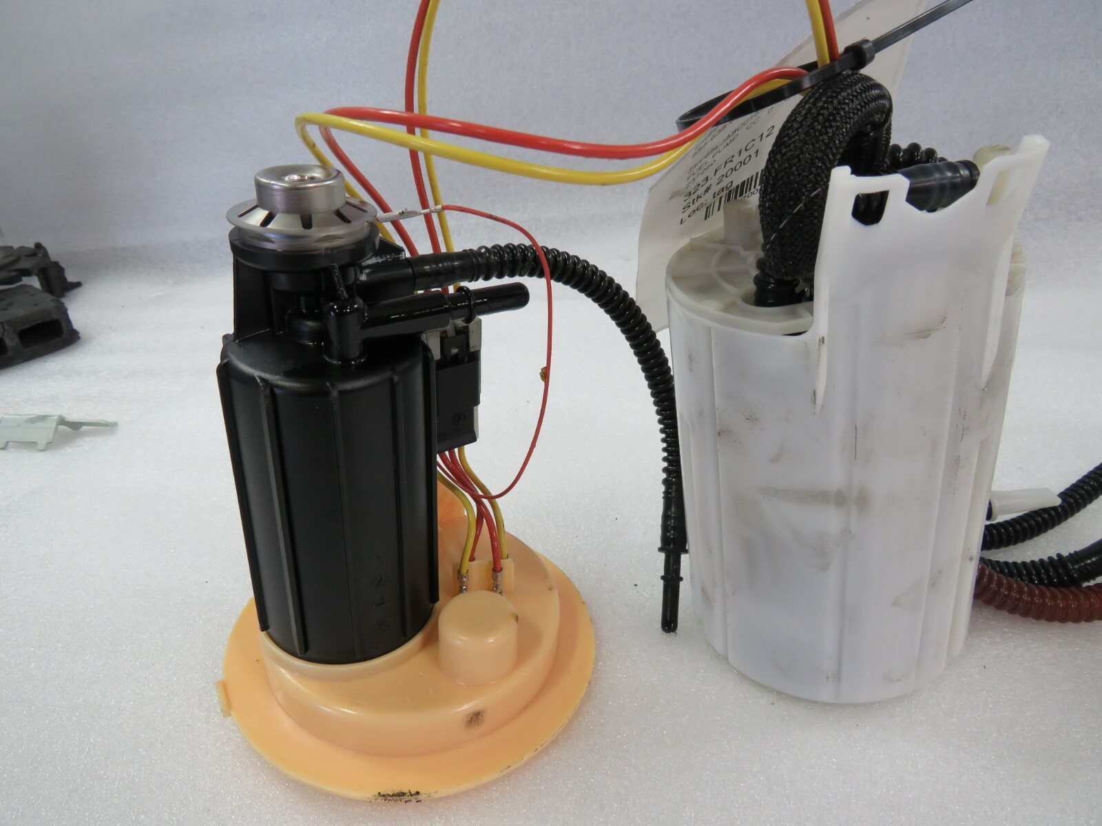 Ferrari California, Fuel Pump, Used, P/N 237260