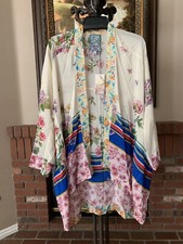 NWT Johnny Was 100 Silk Shae Kimono lined Size S