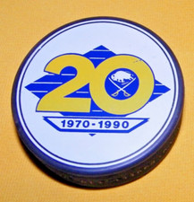 VINTAGE BUFFALO SABRES 20TH ANNIVERSARY HOCKEY PUCK,STILL BRAND NEW,NEVER OPENED