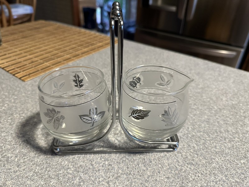 Vintage Libby Silver Leaf Frosted GLASS SUGAR & CREAMER WITH CARRYING RACK