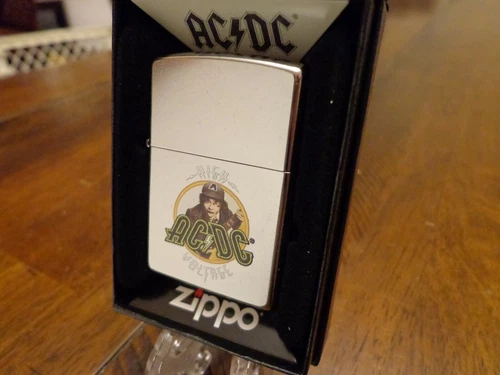 AC/DC HIGH VOLTAGE ZIPPO LIGHTER MINT IN BOX