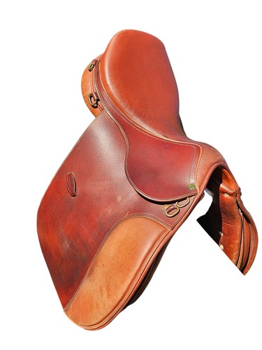 HENRI DE RIVEL HDR Showjump close contact english Saddle 17.5" Pre-owned - Picture 3 of 18