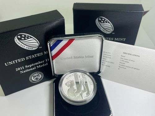2011-W September 11th 1oz .999 Silver Proof Commemorative Coin COA + Box sku 9