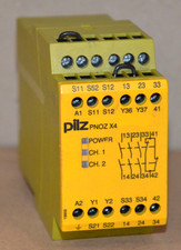Pilz PNOZ X4 230VAC 3n/o 1n/c Sicherheitsrela...