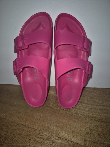 Sandalia Birkenstock Arizona EVA para mujer talla 9 W rosa intenso nueva sin etiquetas - Imagen 2 de 6