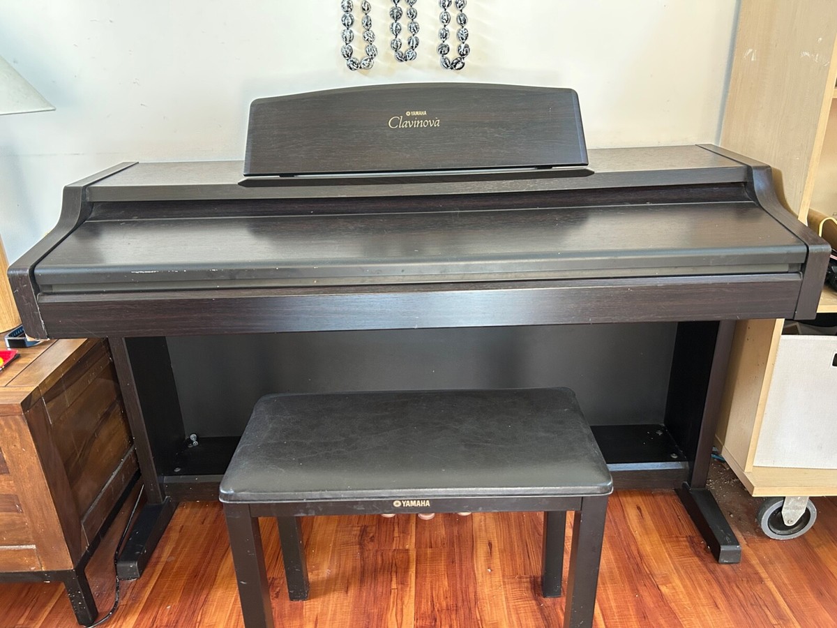 YAMAHA　Clavinova CLP-153 Clavinova CLP-153S - Yamaha Clavinova CLP-153S - Audiofanzine