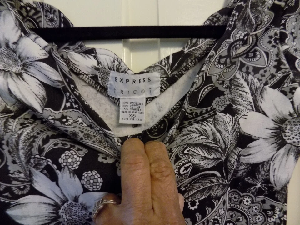 Vestido ceñido al cuerpo vintage años 80 The Limited BOLD negro blanco floral cuello festoneado talla XS Foto 3 de 4