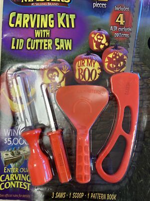 Pumpkin Masters Carving Kit W/ Lid Cutter Saw (12 Pcs.)