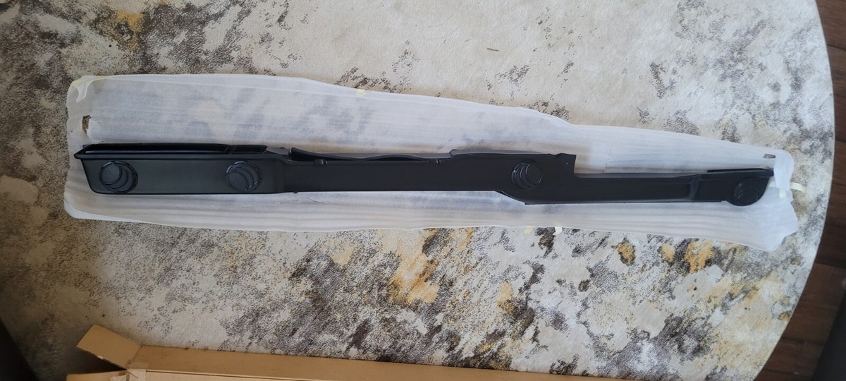 Hmmwv 6048106 / 2540-01-612-2084 ASSEMBLY, HVAC DUCT CROSS