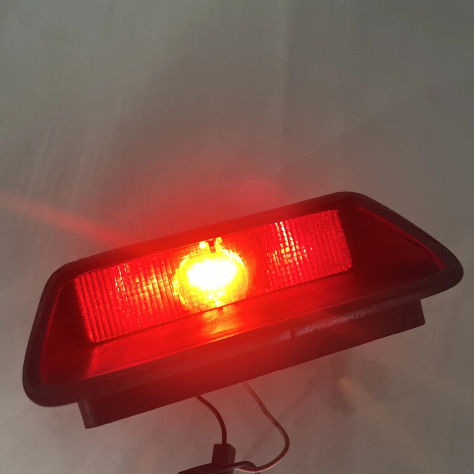 Alfa Romeo Milano 1987 1988 fábrica tercera luz de freno lámpara negra OEM Foto 2 de 4