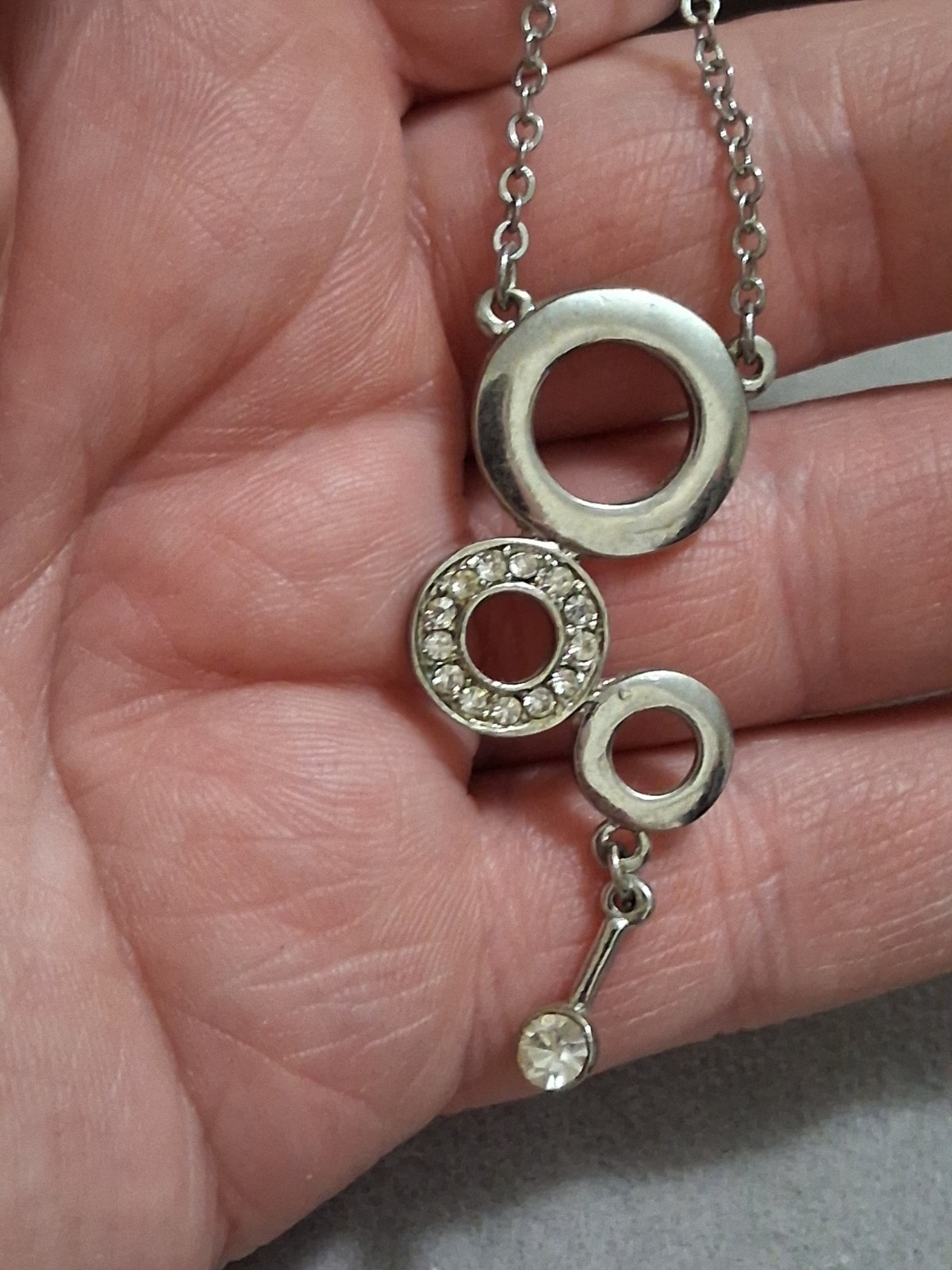 Multi interconnected circular pendant necklace,  … - image 5