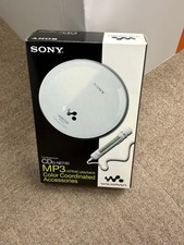SONY D NE730 MP3 ATRAC CD Walkman portable CD player Silver Excellent