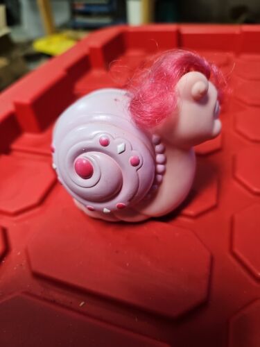 Vintage 80's Tonka Keypers Baby Pearl Pink Snail Coin Bank Toy 1986 AU - Picture 3 of 5