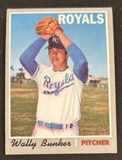 1970 Topps Wally Bunker Pink Ghosting Error Variation Baseball Card #266 Royals