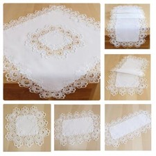 Tischdecke Tischläufer Deckchen einfarbig wollweiß mit Spitze Landhausstil