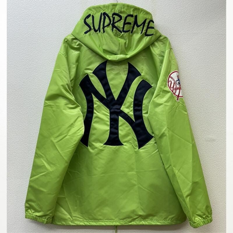 Supreme New York Yankees Satin Hooded Coaches Jacket Majestic NY Size XL JP