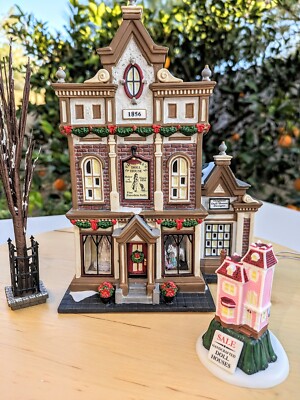 Department 56 Victoria's DollHouse 59257 Christmas in The City