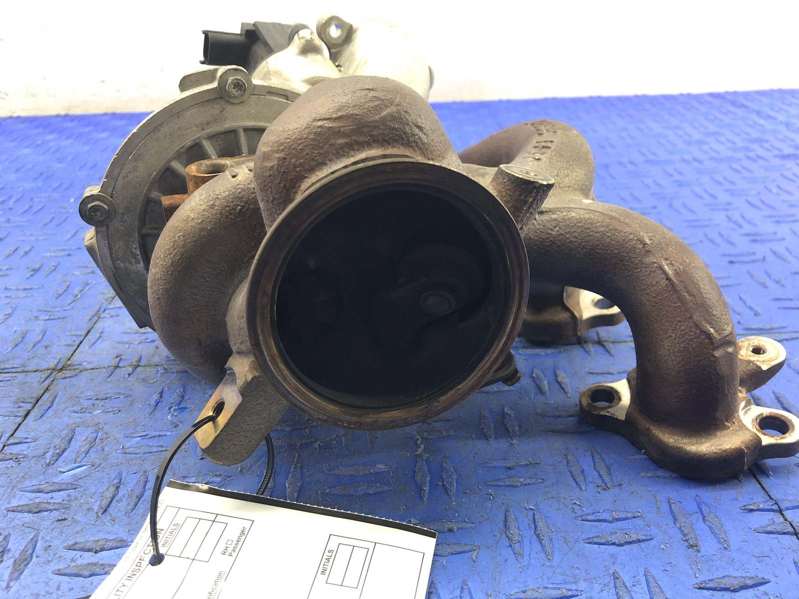 2014-2021 MASERATI QUATTROPORTE 3.0L LEFT SIDE ENGINE TURBOCHARGER TURBO 299712