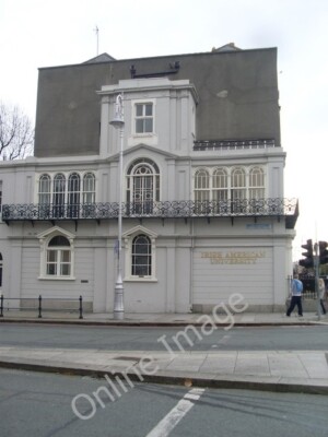 Foto 6x4 Irish American University Baile Atha Cliath\/O1632 liegt am 1. c2009