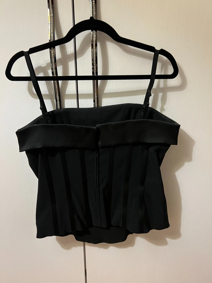 Bustier espartilho preto H&M tamanho Us14 eu44 - Imagem 2 de 3