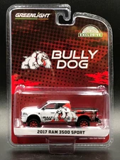 Hobby Exclusive: Bully Dog 2017 RAM 3500 SPORT Greenlight 2020 New 1:64 Truck