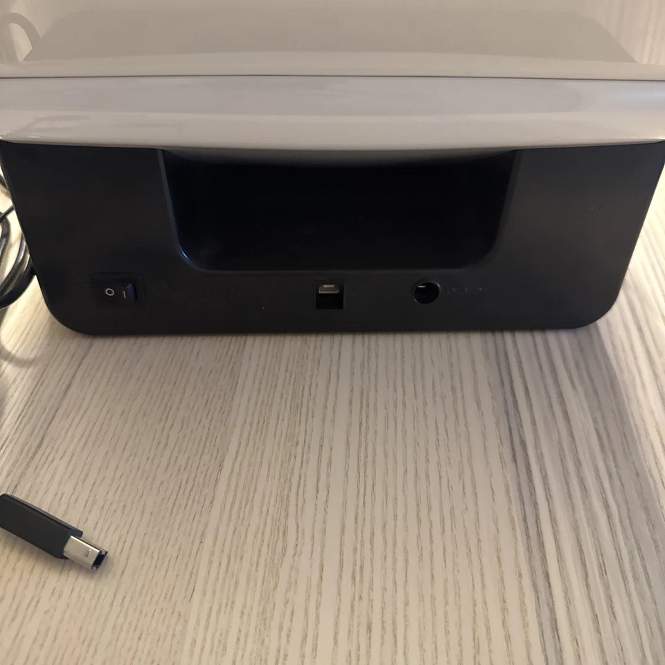 Neat Desk ND-1000 Desktop Receipt Document Scanner Includes power adapter + USB - Image 3 of 4