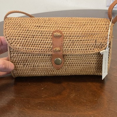 Francesca's Woven Shoulder Bag Natural Snap Closure Gold Hardware Bohemian