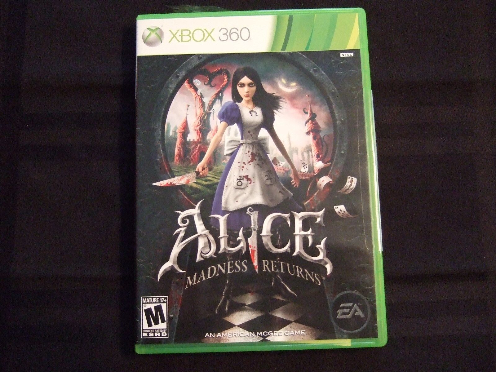 Включи элис играть в игру. Alice Madness Returns Xbox 360. Alice Madness Xbox. Алиса игра на хбокс 360. Alice Madness Returns Xbox 360 обложка.