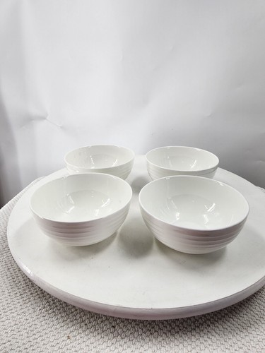 Mikasa SWIRL White Bone China SET OF 4 Fruit, Berry, Dessert Bowls, 4 3/8" - Picture 4 of 9