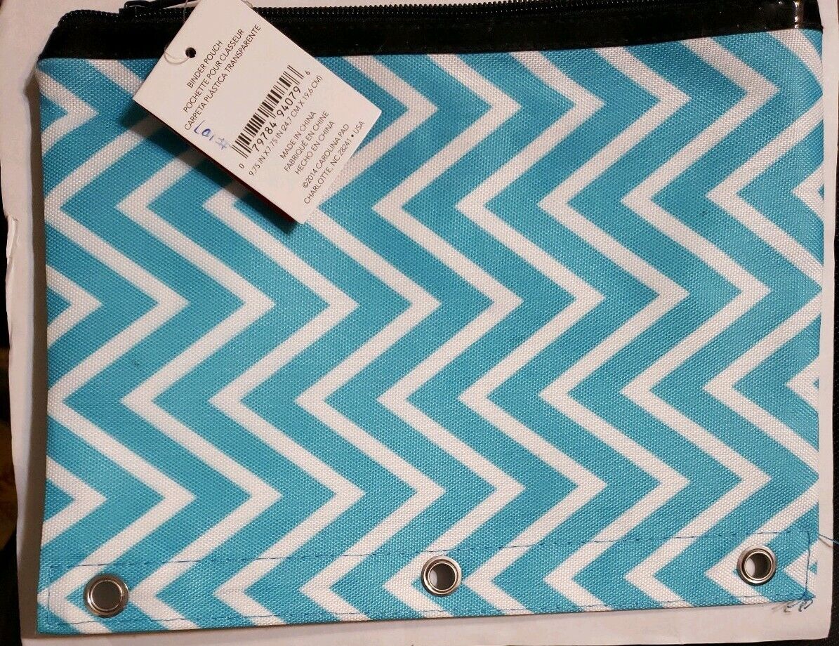 New! Studio 10 X 7.75 Getting Ziggy Pouches Light Bue/White