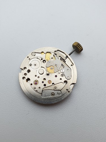 Universal Geneve cal. 57T Movement - Works - Parts - Picture 2 of 4