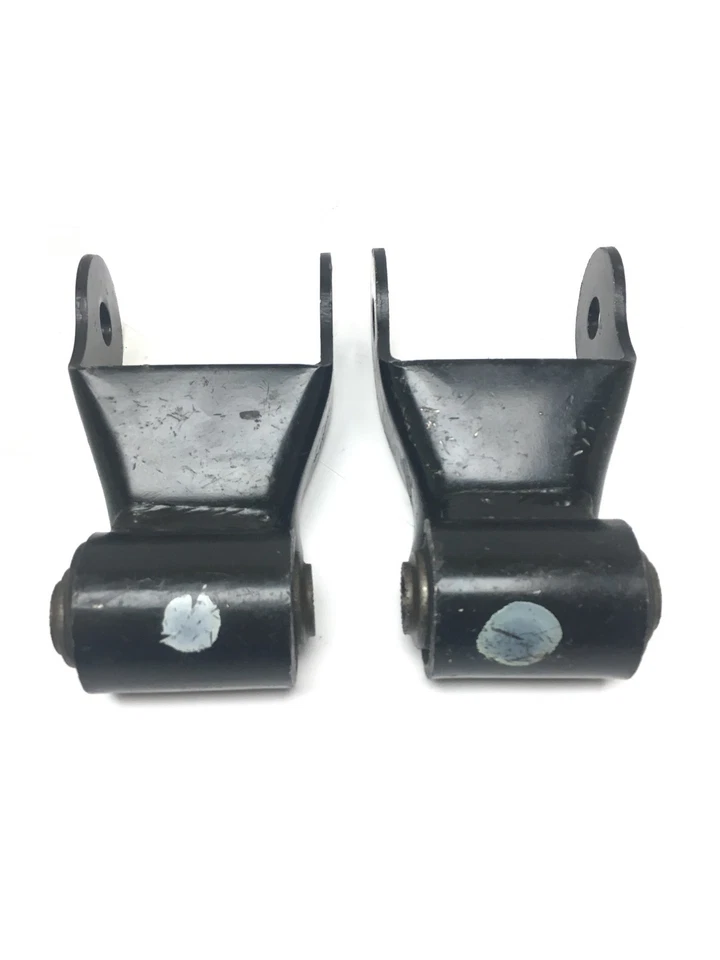 Chevrolet GMC Rear Leaf Spring Rearward Shackle Bracket Set Pair New OEM  - Image 2 of 4