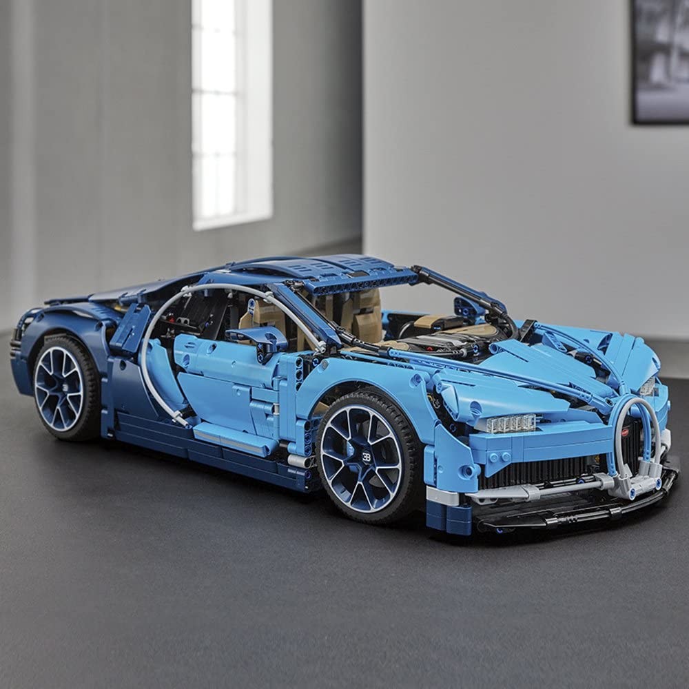 LEGO Technic: Bugatti Chiron - 3599 Piece Building Kit [LEGO