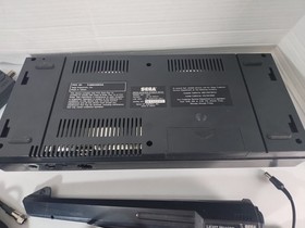 Original SEGA Master System Model 3010 w/ 3 Controllers, Phaser, & OEM Cords 