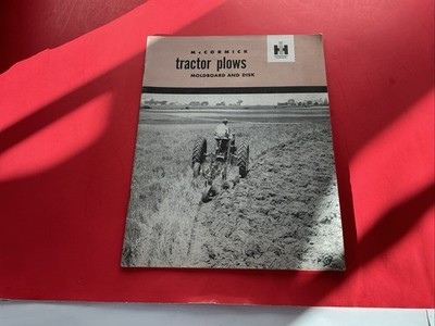IH McCormick Deering Tractor Plows Moldboards Disk Plows Brochure Booklet
