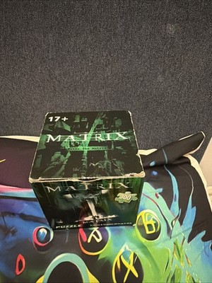 Matrix 300 Stk. Puzzle (hat Kartonschaden auf der Unterseite) BX62 nie benutzt aber geöffnet