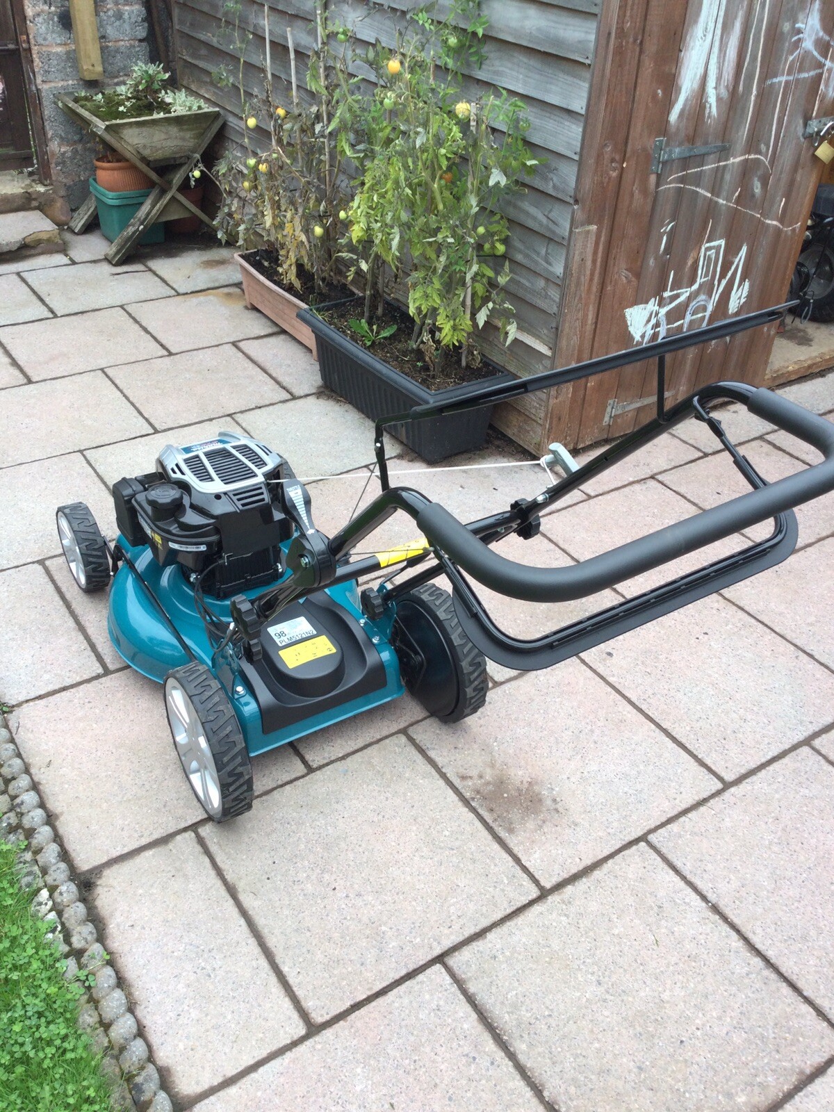 Makita 675EXI 163cc Self Propelled Petrol Mulching Lawnmower. eBay
