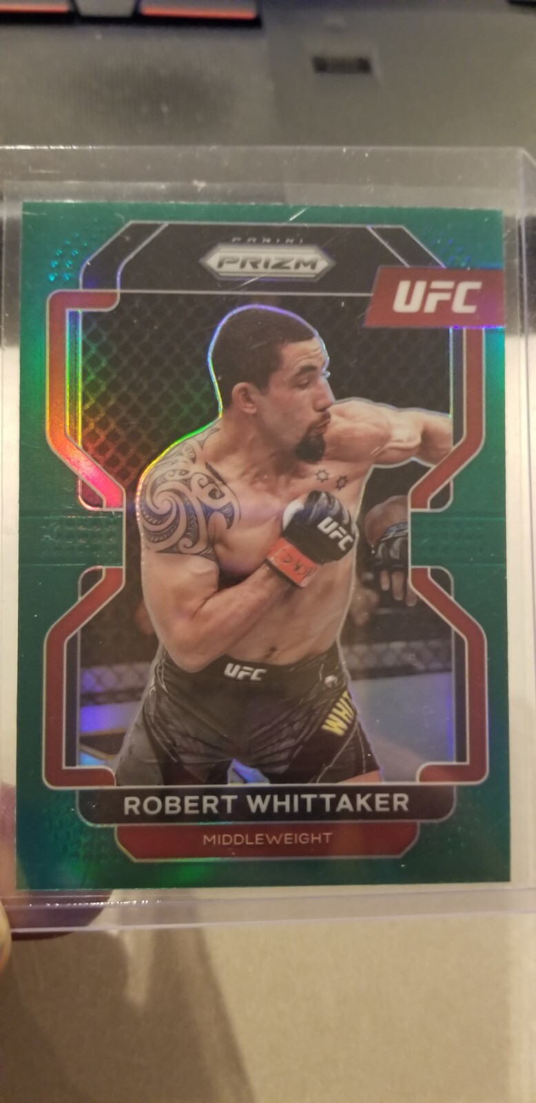 2022 UFC Retal Green Prizm Robert Whittaker Champion Retail Exclusive #132