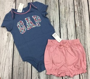 baby gap shirt