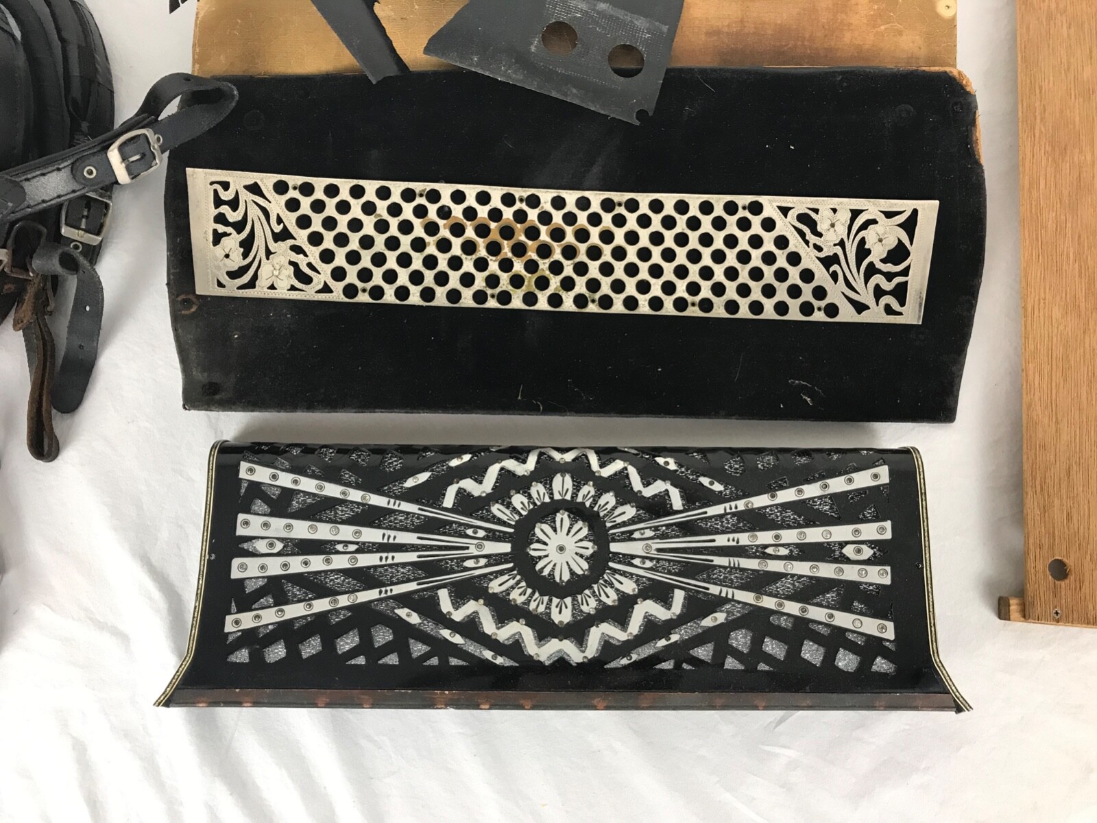 Accordion Parts & Straps