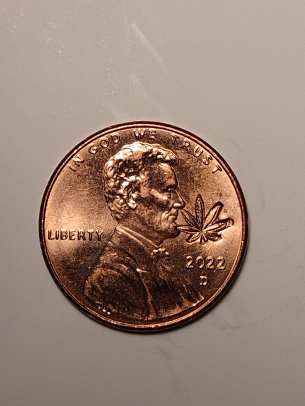 💜2022D Lincoln Penny With Marijuana Leaf