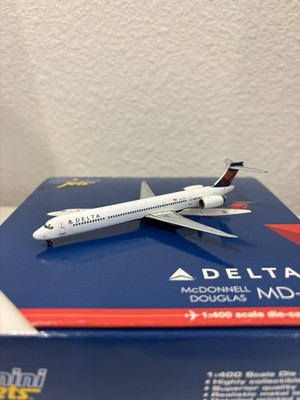 GeminiJets Delta MD-90 Delta N901DA 1:400 Model Aircraft - Rare First Release