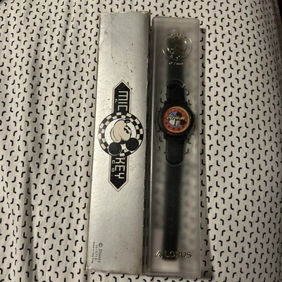 Vintage Disney Mickey Mouse Lori s Watch H-E71B