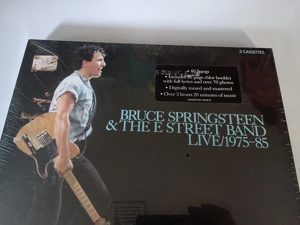 Bruce Springsteen Live 1975-85 3 Sealed Cassettes CXT 40558 W/ Tour Book/ Lyrics - Image 4 of 4