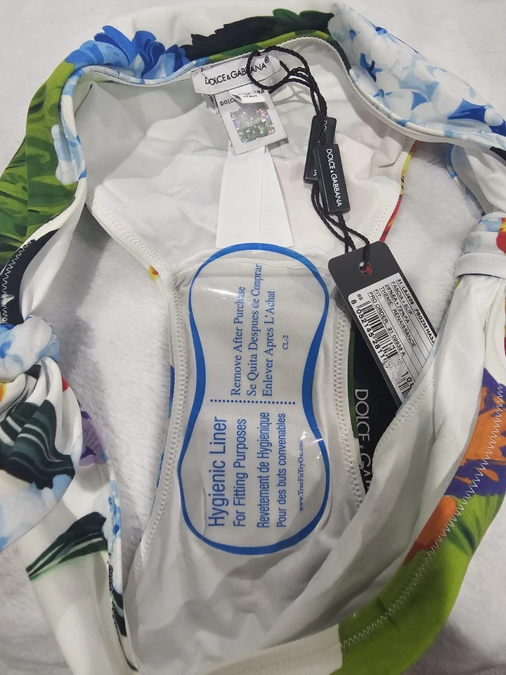 DOLCE & GABBANA Girl Swimwear Brass Logo Hydrangea Print 2pc Set Size 12 NWT - Image 4 of 4