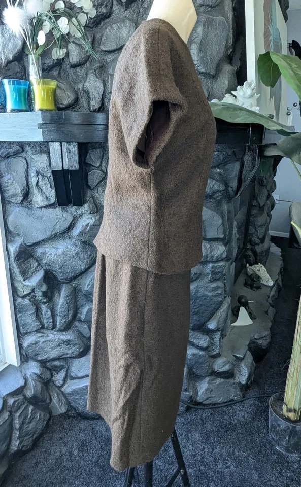 Juego de 2 piezas Falda Boucle Texturizada Marrón Oscuro Años 50 60 Top Secretaria Mod Talla Pequeña Foto 3 de 4