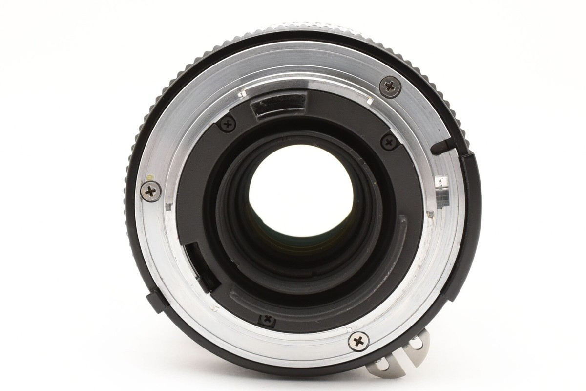 Nikon Ai-s Ais Zoom Nikkor 35-105mm F/3.5-4.5 MF Lens From JAPAN