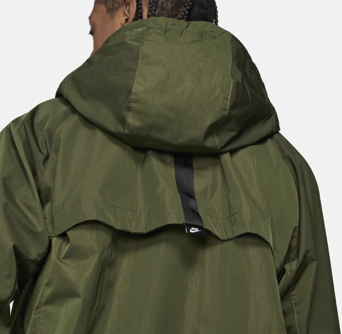 Nike Men's Woven Windrunner Hooded Jacket DA7354-326 Olive Nike Men's Woven Windrunner Hooded Jacket DA7354-326 Olive