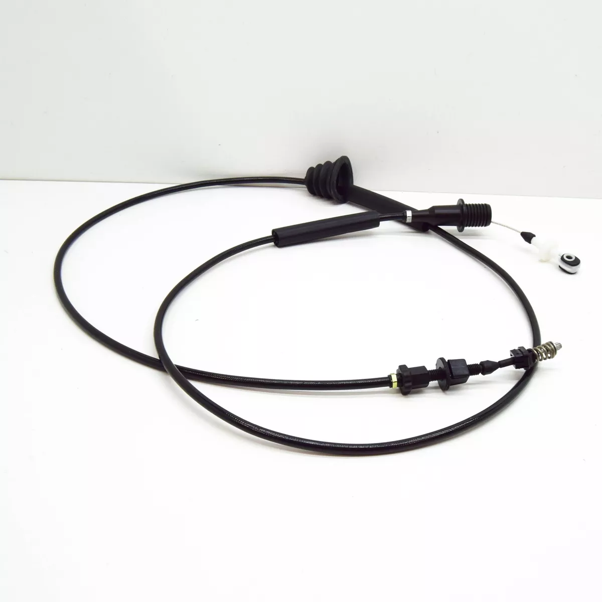MERCEDES-BENZ E W124 Throttle Control Cable RHD A1243006930 NEW 