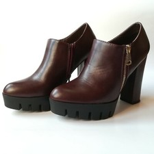 Stivaletto Tronchetto donna bordeaux a punta con zip, suola carro armato nero 37